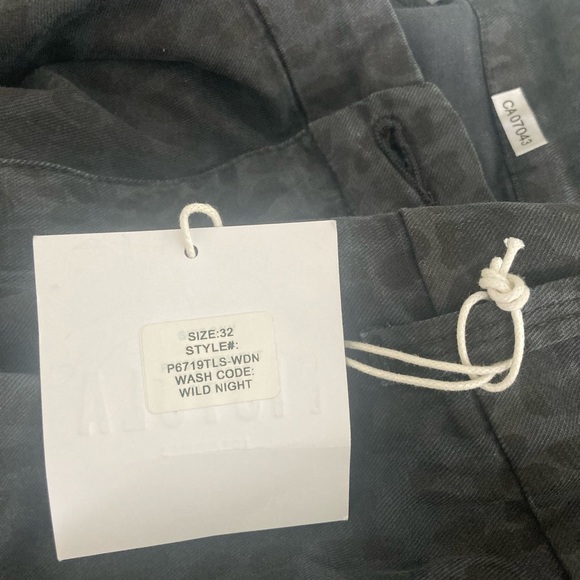 Leopard print Pistola jeans.. so cute and comfortable! - Picture 2 of 3